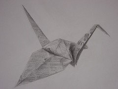新聞紙で折った鶴です。