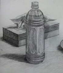 ティッシュ箱、ペットボトル